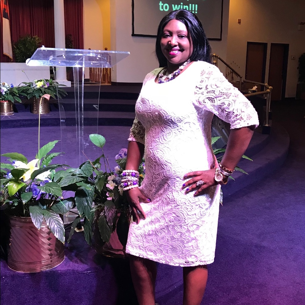 Meet your Posher, Regina